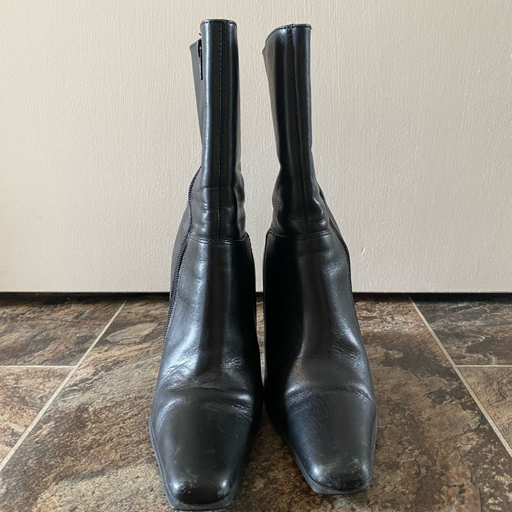 Steve Madden Sleek Black Heeled Boots